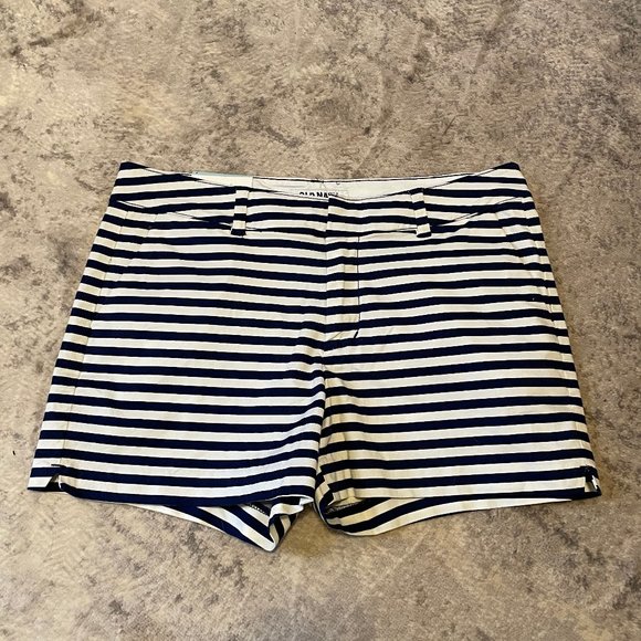 Navy Stripe Mid-rise Everyday Shorts 3 inch inseam - Picture 5 of 10